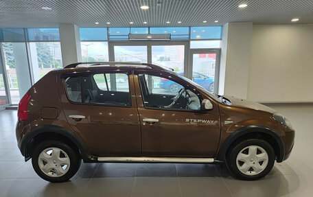 Renault Sandero I, 2013 год, 720 000 рублей, 8 фотография