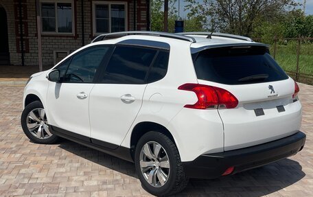 Peugeot 2008 II, 2014 год, 850 000 рублей, 3 фотография