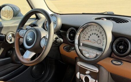 MINI Hatch, 2010 год, 1 250 000 рублей, 9 фотография