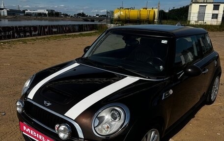 MINI Hatch, 2010 год, 1 250 000 рублей, 3 фотография