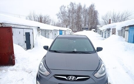 Hyundai Solaris II рестайлинг, 2013 год, 750 000 рублей, 7 фотография
