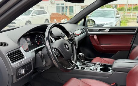 Volkswagen Touareg III, 2017 год, 3 750 000 рублей, 10 фотография