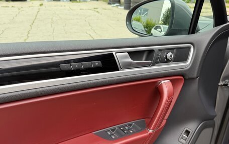 Volkswagen Touareg III, 2017 год, 3 750 000 рублей, 14 фотография