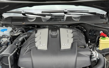 Volkswagen Touareg III, 2017 год, 3 750 000 рублей, 18 фотография