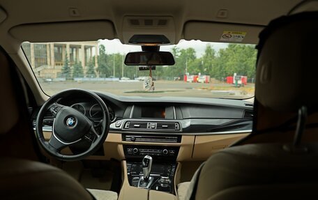 BMW 5 серия, 2014 год, 1 950 000 рублей, 8 фотография