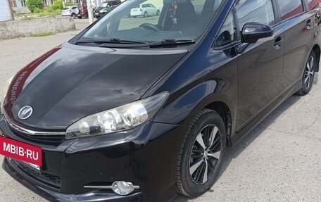 Toyota Wish II, 2017 год, 1 950 000 рублей, 3 фотография