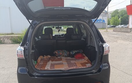 Toyota Wish II, 2017 год, 1 950 000 рублей, 7 фотография