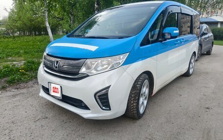 Honda Stepwgn IV, 2016 год, 1 399 000 рублей, 2 фотография
