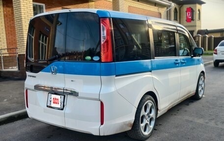 Honda Stepwgn IV, 2016 год, 1 399 000 рублей, 5 фотография