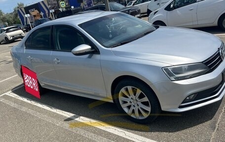 Volkswagen Jetta VI, 2015 год, 1 400 000 рублей, 4 фотография