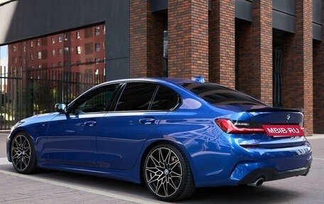 BMW 3 серия, 2021 год, 3 550 000 рублей, 10 фотография