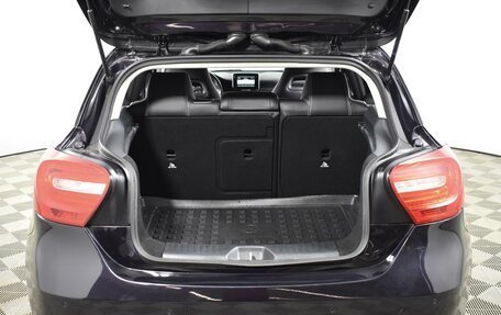 Mercedes-Benz A-Класс, 2014 год, 1 420 100 рублей, 23 фотография