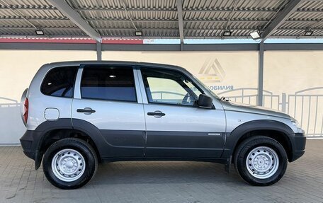 Chevrolet Niva I рестайлинг, 2018 год, 779 000 рублей, 6 фотография
