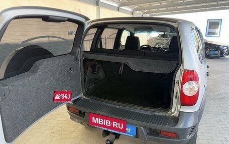 Chevrolet Niva I рестайлинг, 2018 год, 779 000 рублей, 9 фотография