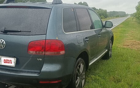Volkswagen Touareg III, 2004 год, 550 000 рублей, 2 фотография
