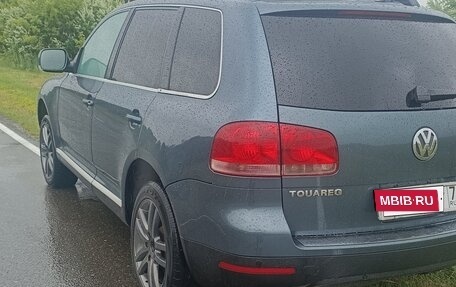 Volkswagen Touareg III, 2004 год, 550 000 рублей, 3 фотография