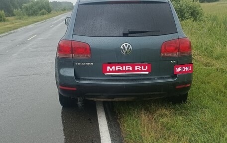 Volkswagen Touareg III, 2004 год, 550 000 рублей, 4 фотография