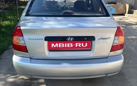 Hyundai Accent II, 2006 год, 199 999 рублей, 2 фотография