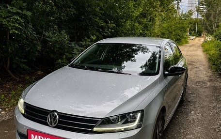 Volkswagen Jetta VI, 2017 год, 1 539 000 рублей, 1 фотография