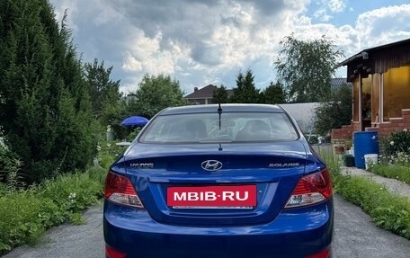 Hyundai Solaris II рестайлинг, 2011 год, 790 000 рублей, 4 фотография