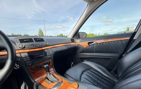 Mercedes-Benz E-Класс, 2007 год, 950 000 рублей, 6 фотография