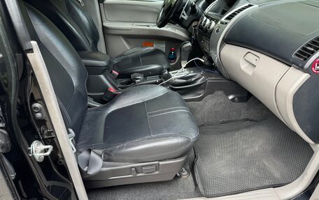 Mitsubishi Pajero Sport II рестайлинг, 2013 год, 1 420 000 рублей, 10 фотография