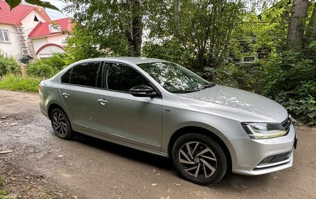 Volkswagen Jetta VI, 2017 год, 1 539 000 рублей, 12 фотография