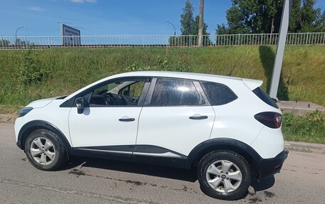 Renault Kaptur I рестайлинг, 2017 год, 1 130 000 рублей, 4 фотография