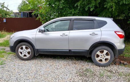 Nissan Qashqai, 2012 год, 820 000 рублей, 2 фотография