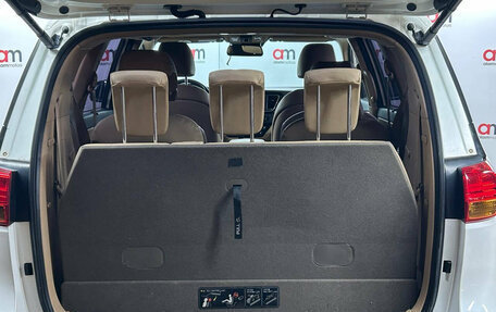 KIA Carnival III, 2018 год, 2 699 000 рублей, 23 фотография