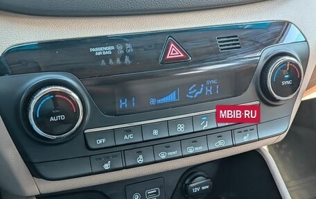 Hyundai Tucson III, 2018 год, 2 310 000 рублей, 13 фотография