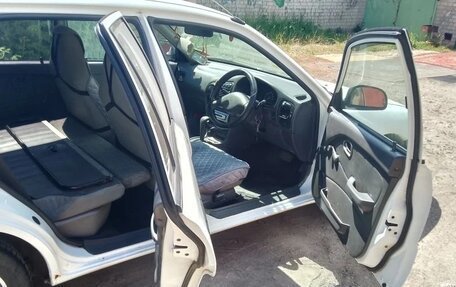 Mitsubishi Libero I рестайлинг, 2000 год, 250 000 рублей, 3 фотография