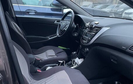 Hyundai Solaris II рестайлинг, 2015 год, 980 000 рублей, 9 фотография