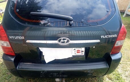 Hyundai Tucson III, 2007 год, 750 000 рублей, 2 фотография