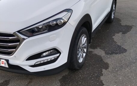Hyundai Tucson III, 2016 год, 1 720 000 рублей, 2 фотография