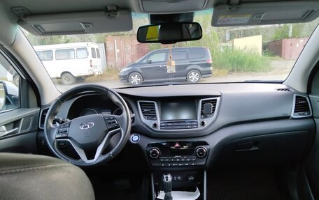 Hyundai Tucson III, 2016 год, 1 720 000 рублей, 12 фотография