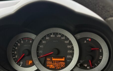 Toyota RAV4, 2011 год, 1 200 000 рублей, 10 фотография