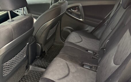 Toyota RAV4, 2011 год, 1 200 000 рублей, 13 фотография