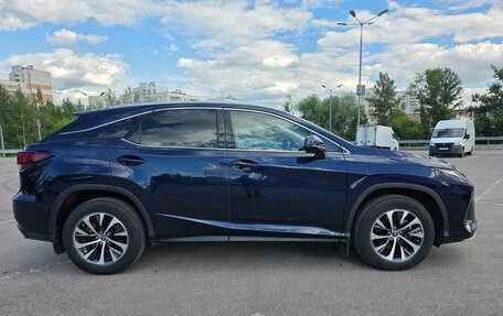 Lexus RX IV рестайлинг, 2020 год, 5 500 000 рублей, 2 фотография