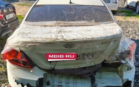 Hyundai Solaris II рестайлинг, 2014 год, 400 000 рублей, 4 фотография