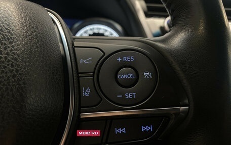 Toyota Camry, 2019 год, 3 390 000 рублей, 22 фотография