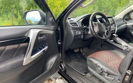 Mitsubishi Pajero Sport III рестайлинг, 2019 год, 2 890 000 рублей, 21 фотография