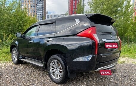 Mitsubishi Pajero Sport III рестайлинг, 2019 год, 2 890 000 рублей, 9 фотография