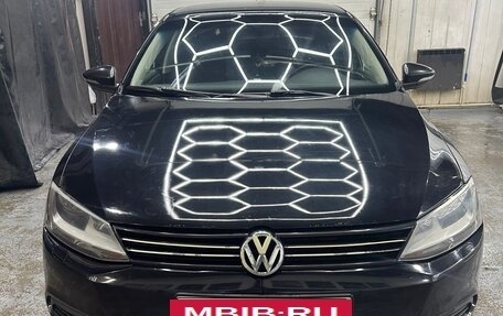 Volkswagen Jetta VI, 2012 год, 689 000 рублей, 2 фотография
