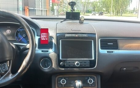 Volkswagen Touareg III, 2014 год, 2 350 000 рублей, 6 фотография