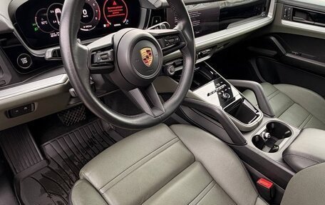 Porsche Cayenne III, 2023 год, 14 500 000 рублей, 10 фотография