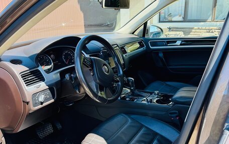 Volkswagen Touareg III, 2013 год, 1 750 000 рублей, 10 фотография