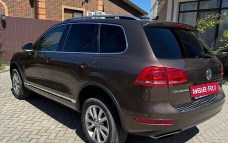 Volkswagen Touareg III, 2013 год, 1 750 000 рублей, 3 фотография