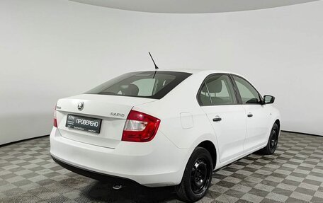 Skoda Rapid I, 2014 год, 810 000 рублей, 6 фотография