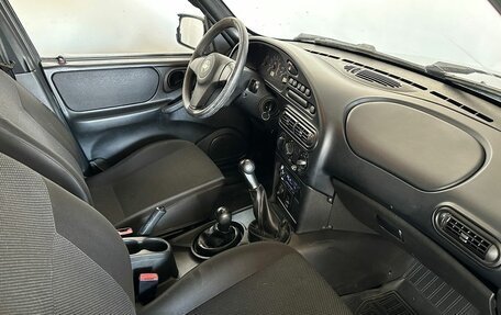 Chevrolet Niva I рестайлинг, 2015 год, 585 000 рублей, 9 фотография
